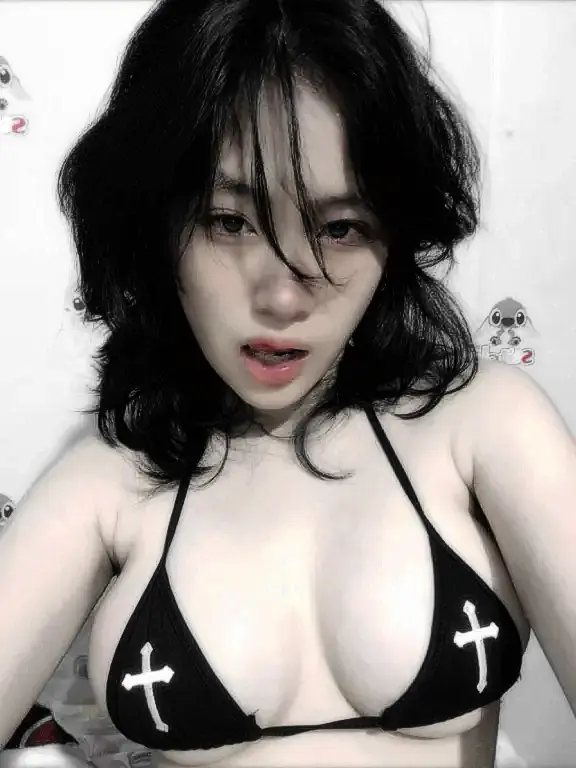 Picsart_24-11-11_13-34-35-856.webp