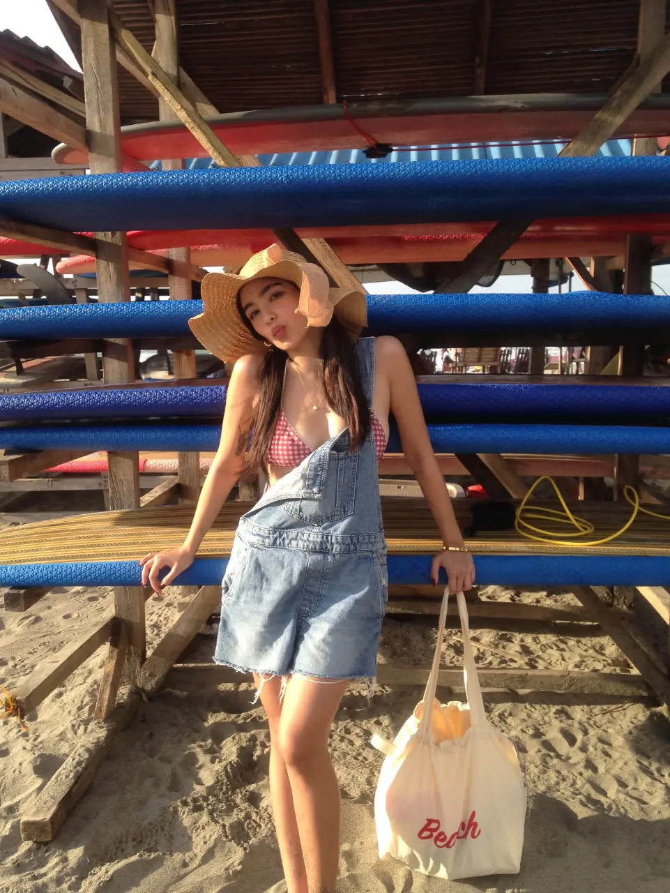 Andrea Brillantes _ Iphone 5c supremacy... am-5cedec86-55f6-4813-8b38-fa1a21f6b17b.webp