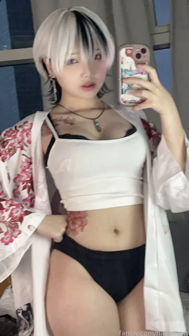 Hakaosan Windbreaker (5).webp