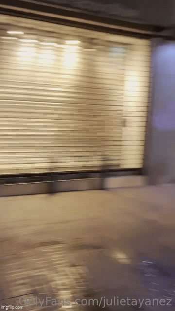 ahv8e1.gif