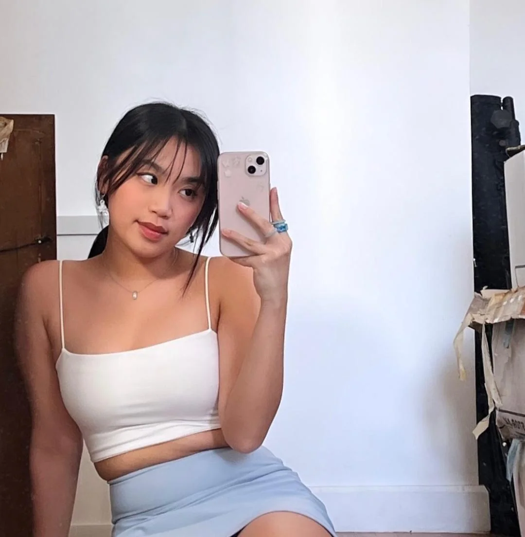 Chinita Class S singer (non nude)