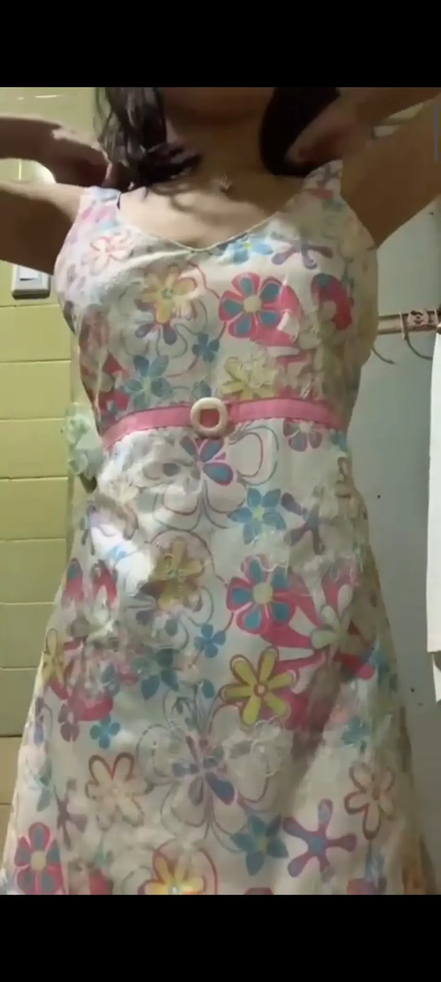 Screenshot_2026-02-10-23-53-51-162_com.miui.videoplayer.webp