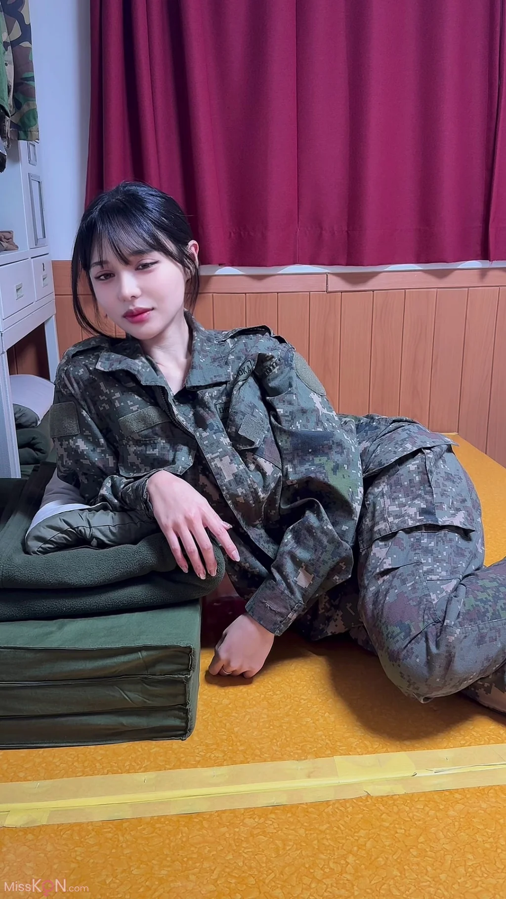 West-Coast-Allno-menstruation-middle-female-soldier-MissKON.com-01024250113928a9229.webp