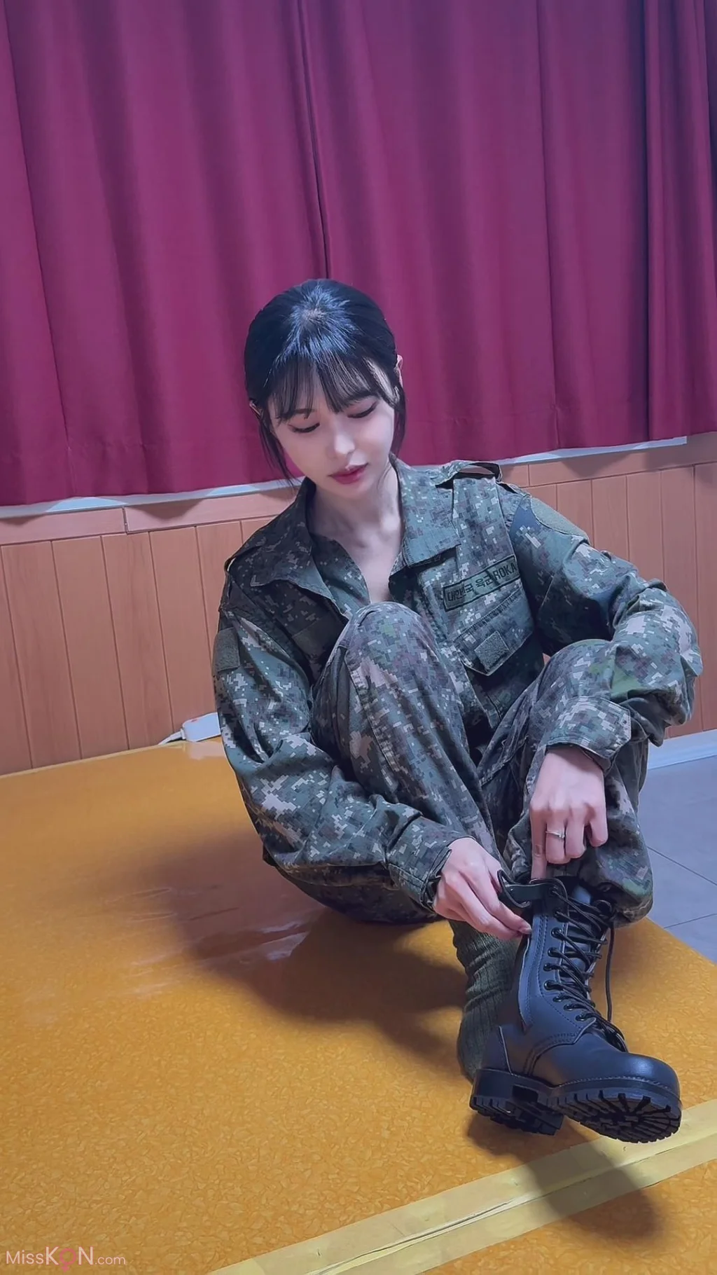 West-Coast-Allno-menstruation-middle-female-soldier-MissKON.com-00379b8762f518fd5ce.webp