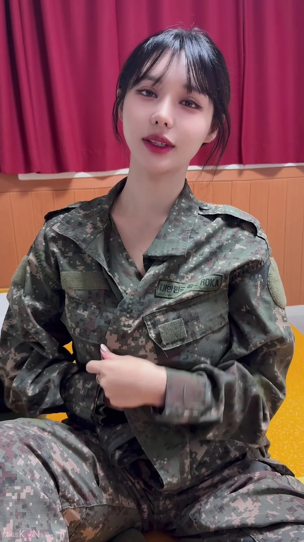 West-Coast-Allno-menstruation-middle-female-soldier-MissKON.com-015f530b65e4a28375a.webp
