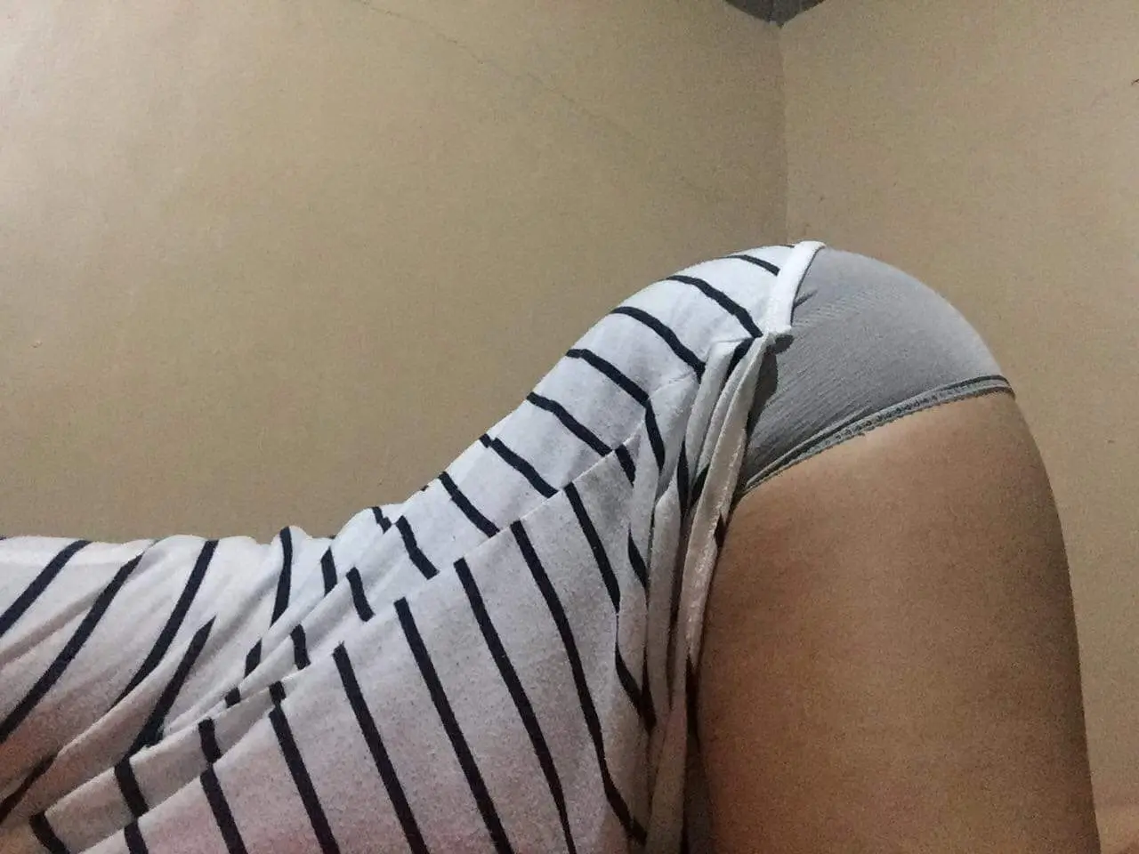 Former student na mahilig tumuwad (Perso)