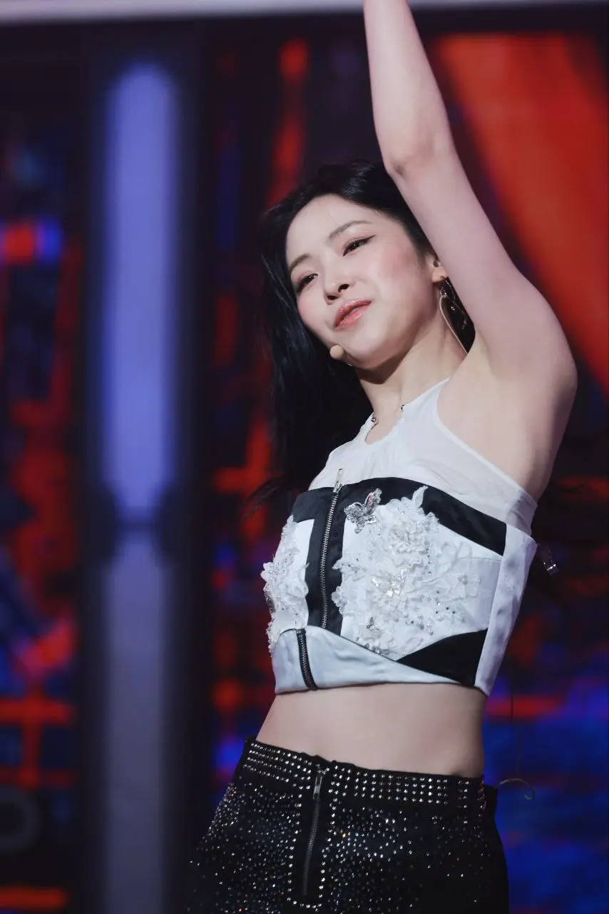 1tzy - Ryuj1n Armpit