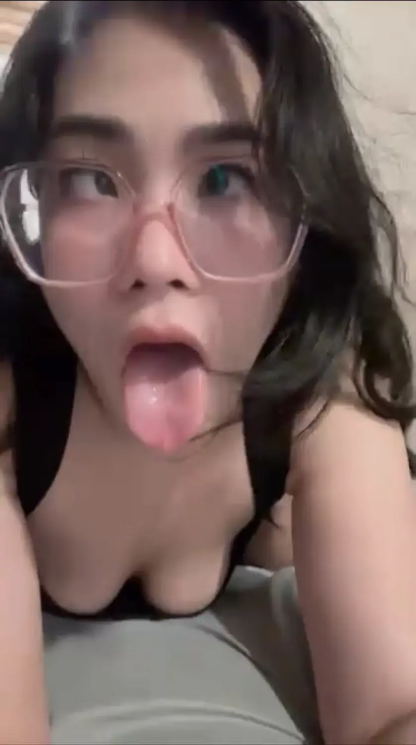 Horny bitch na gusto mag pa breed pt 3[REKTA]