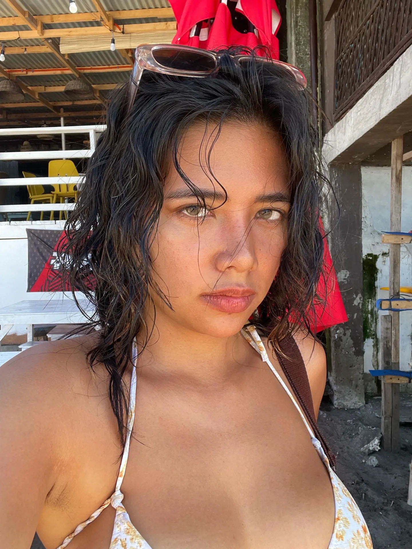 t5k39u-Filipino-German_Island_girl__fresh_from_surfing-wxpbd3qys3l81.webp