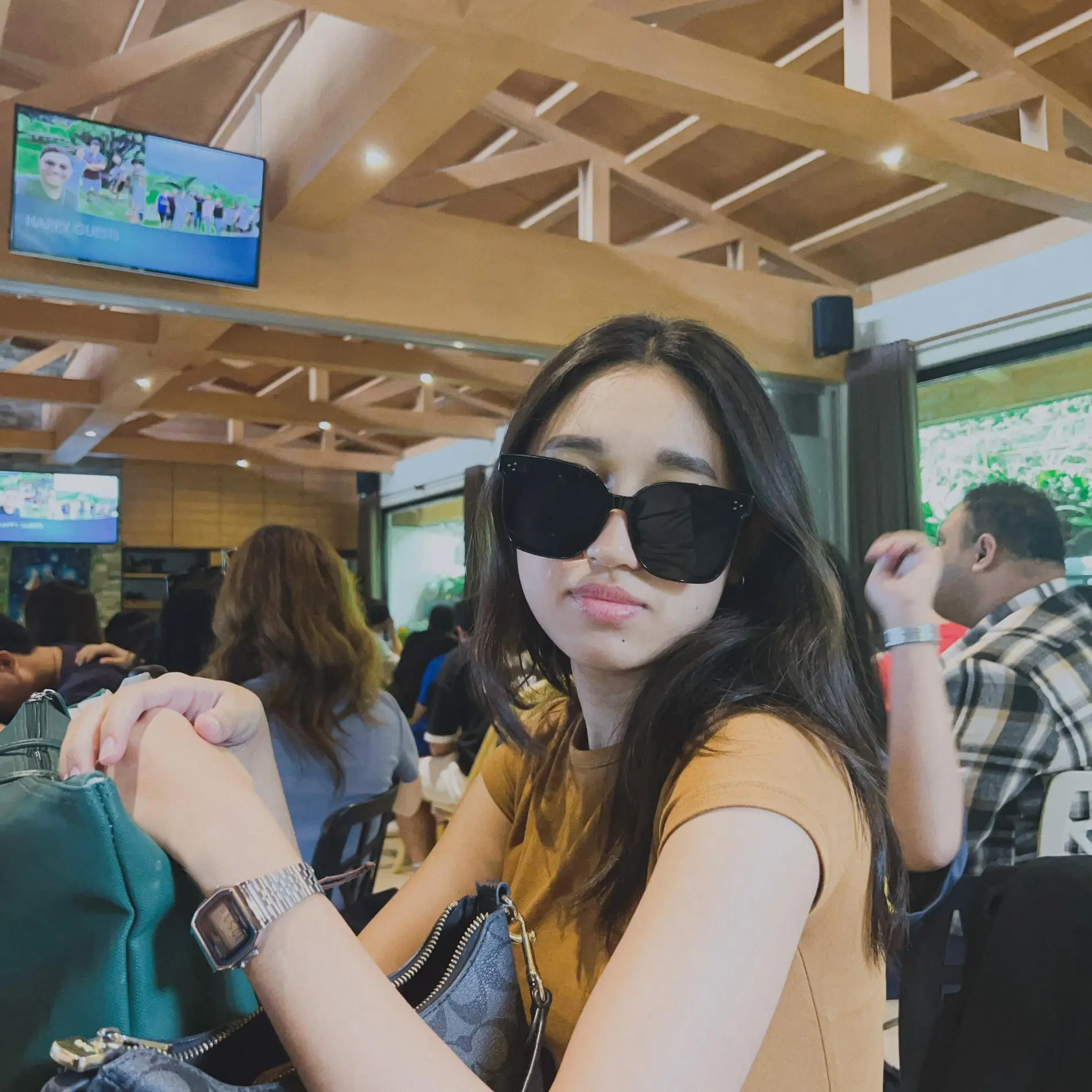 Kristine Areño | Rekta