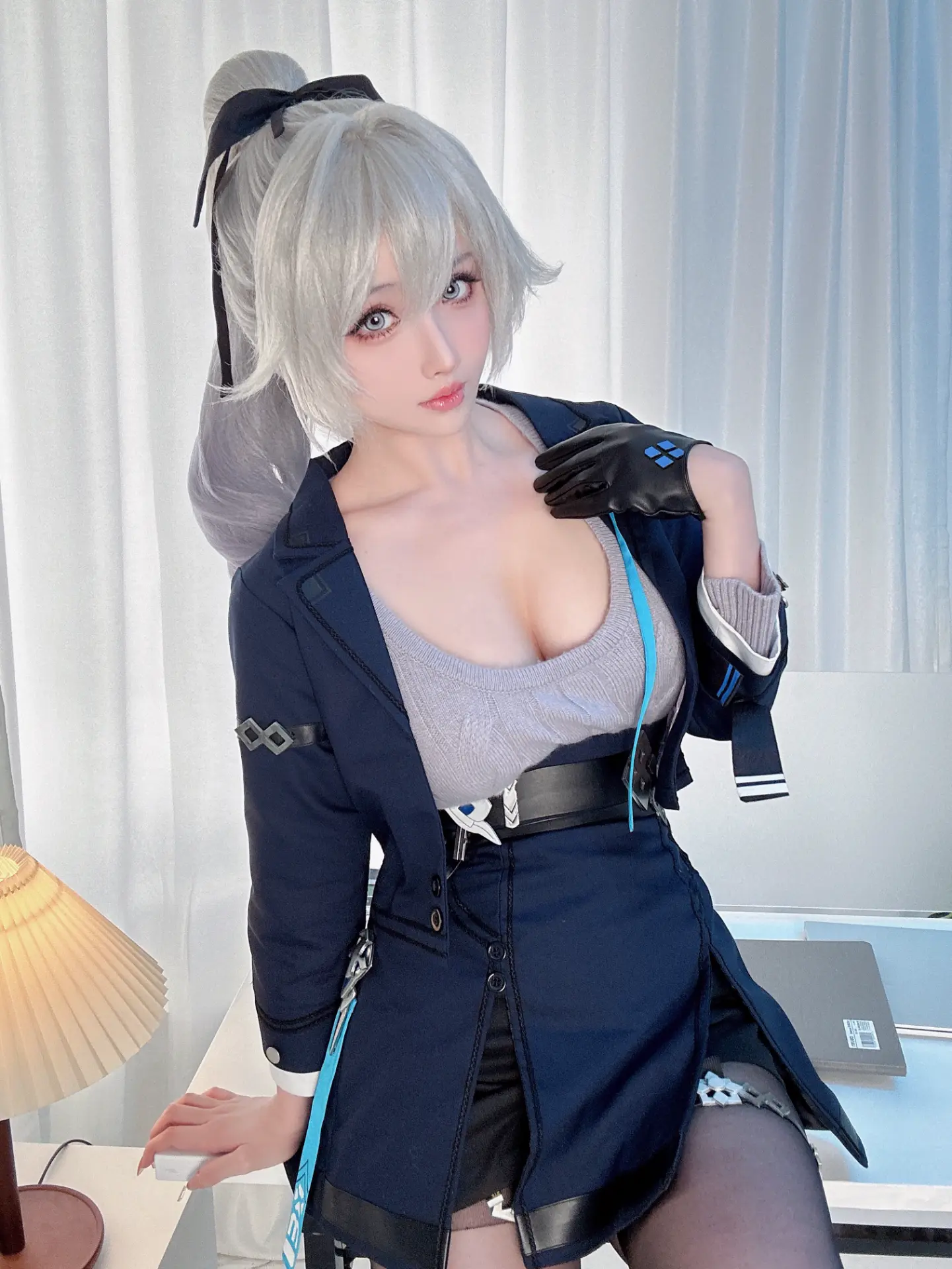Rioko (凉凉子) cosplay Bronya Zaychik OL - Honkai Impact 3 (1).webp
