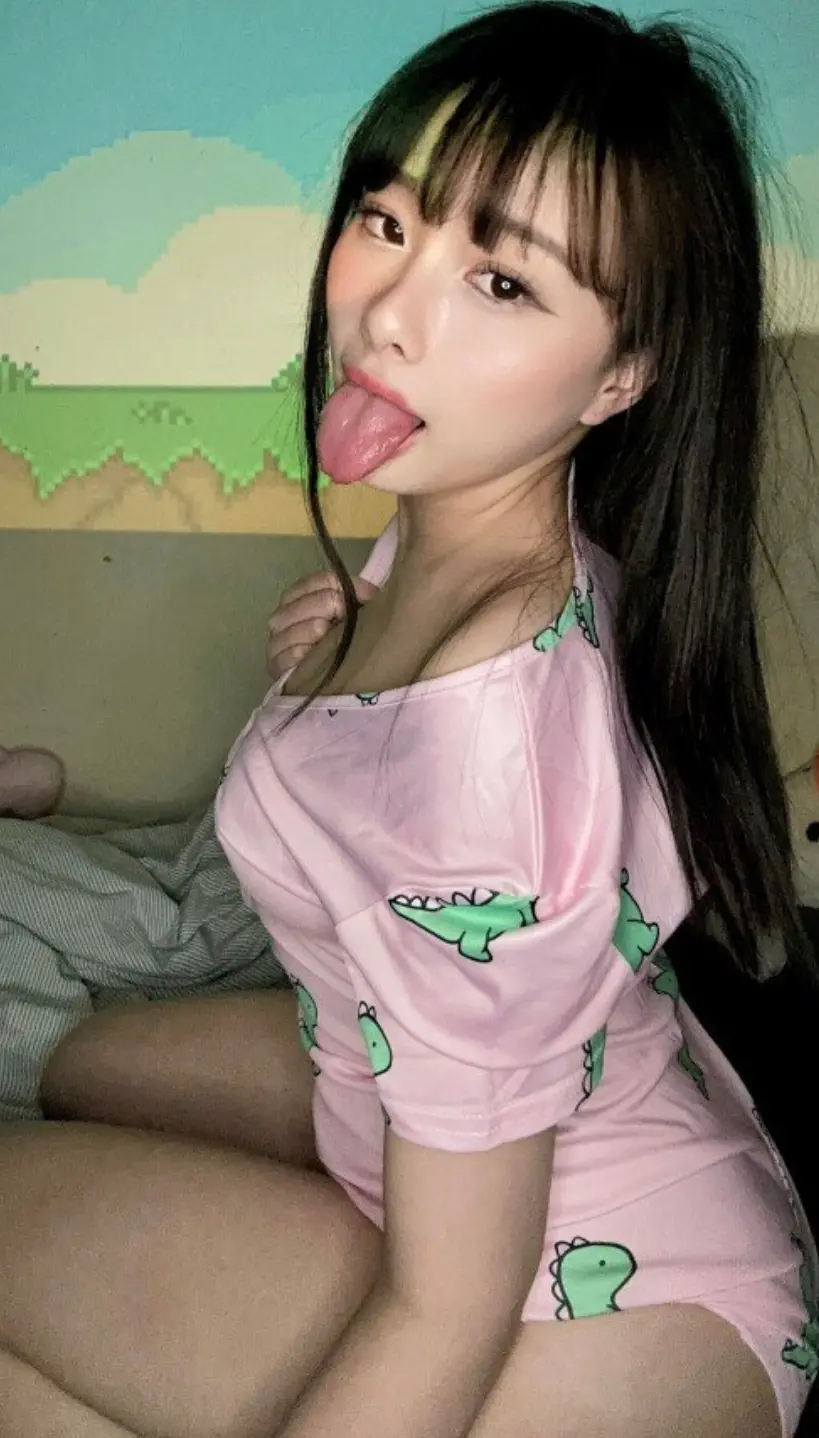 She's gonna rub it for you, okay? (P2)