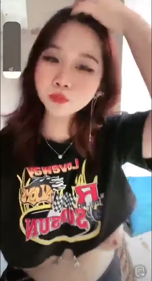 Cutie chinita Nipslip while live streaming 5 (Rekta)
