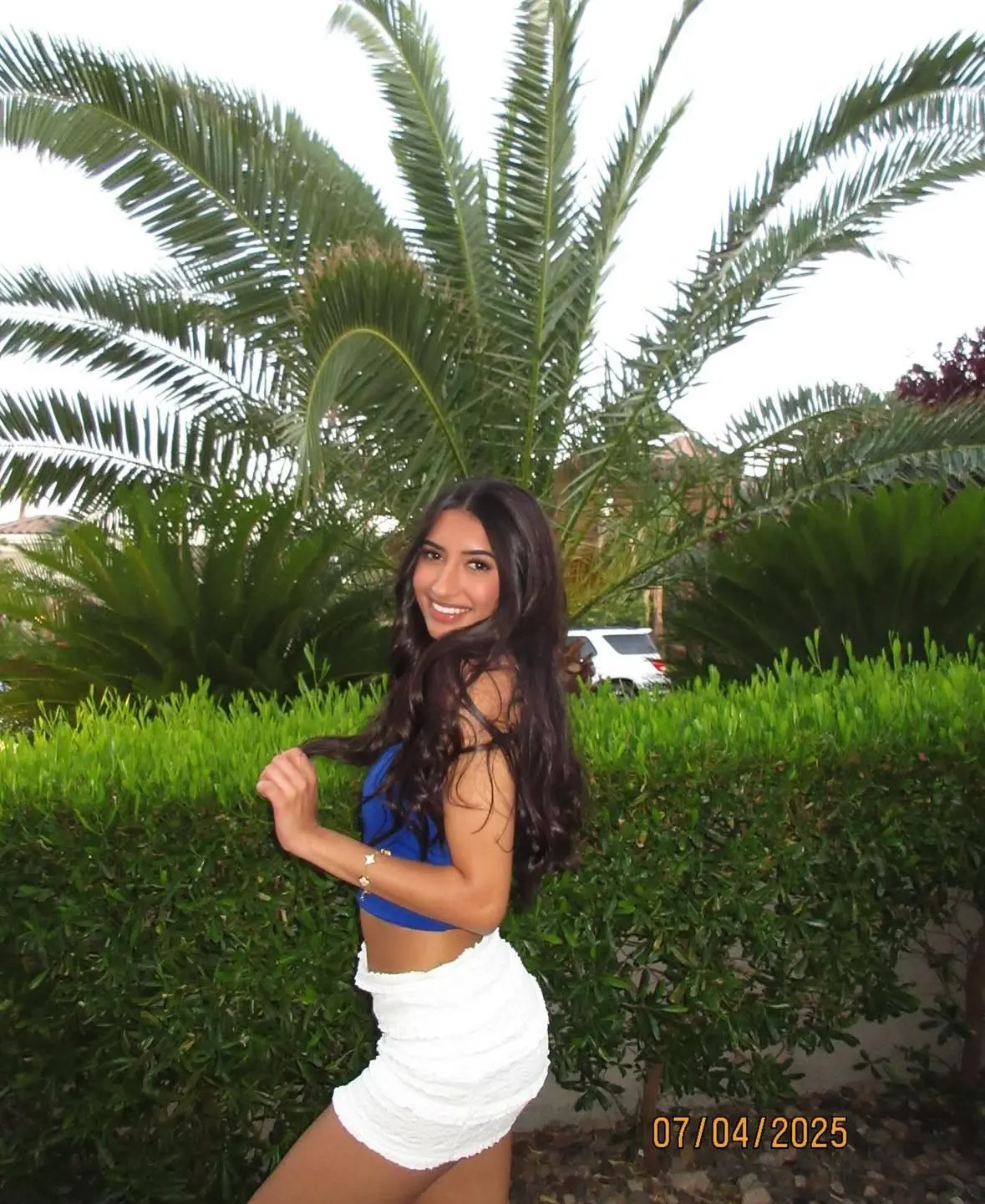 LYjjNhoQ.webp
