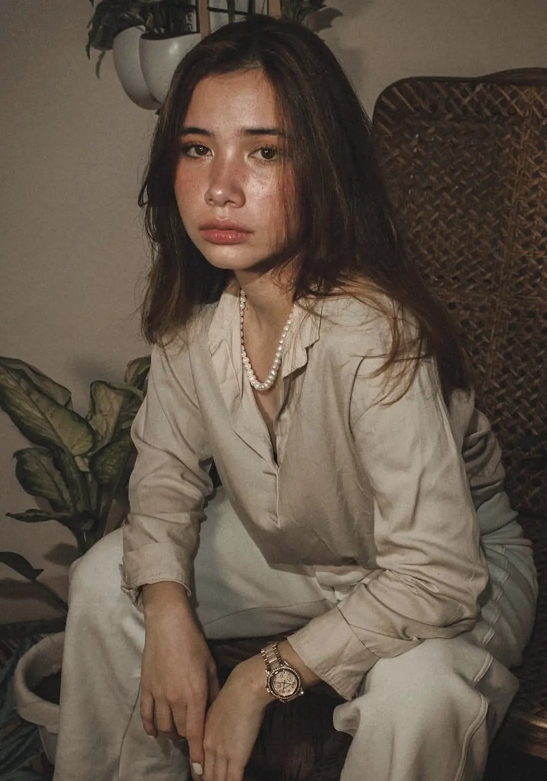 Thicc half baddie model (pulot lang sa ig)