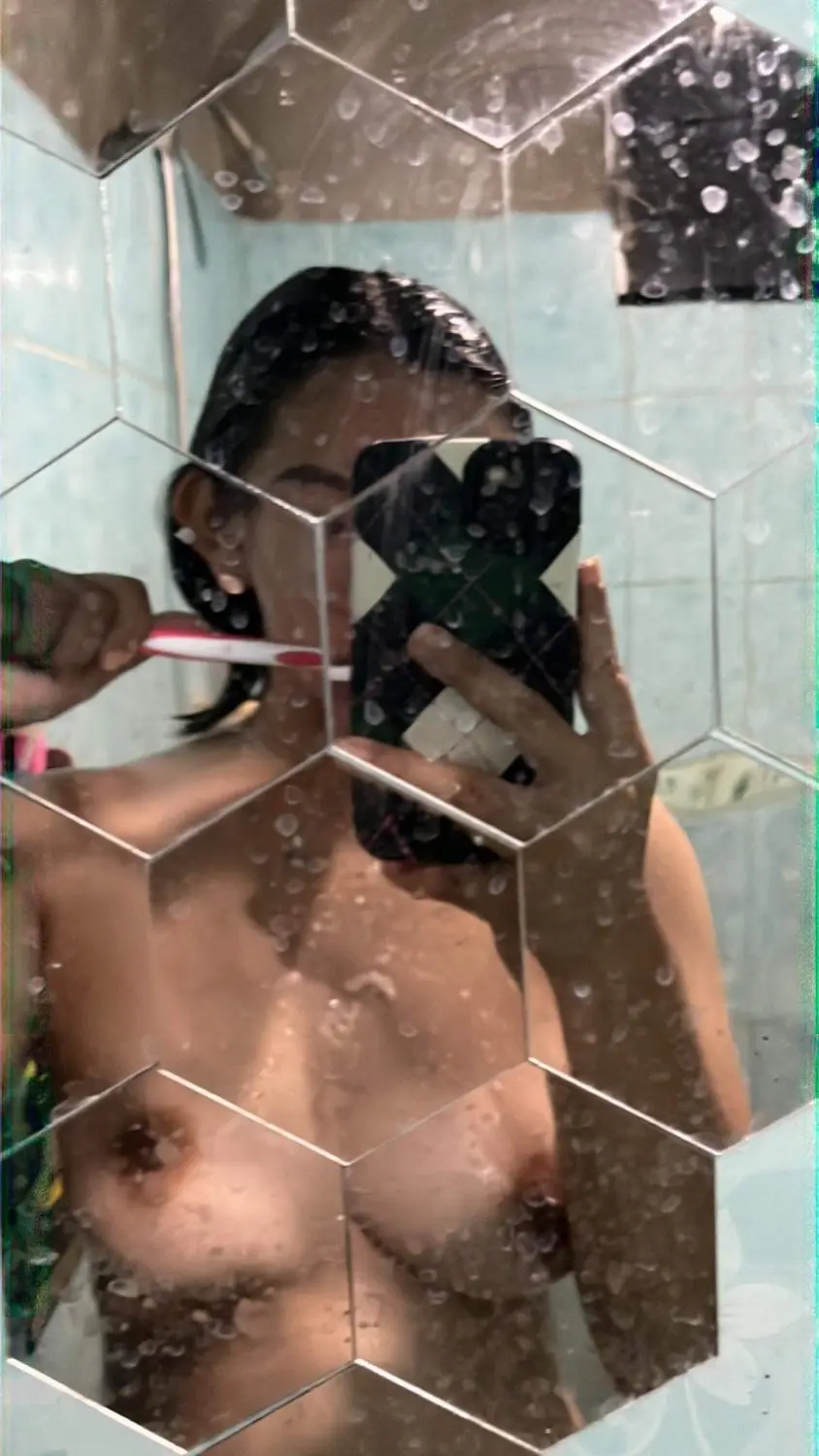 IfaoPky9.webp