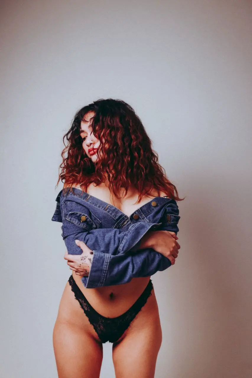 Aia Aoki [old photoshoot and perso]