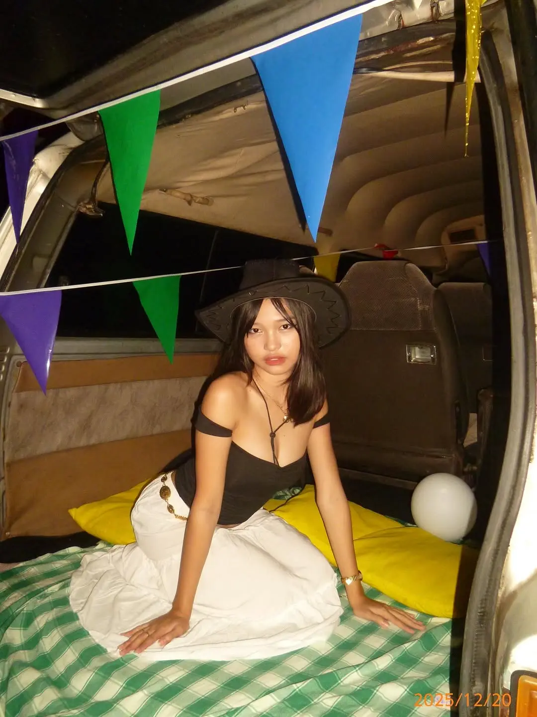 snaptik_7586614657616465173_2_v2.webp