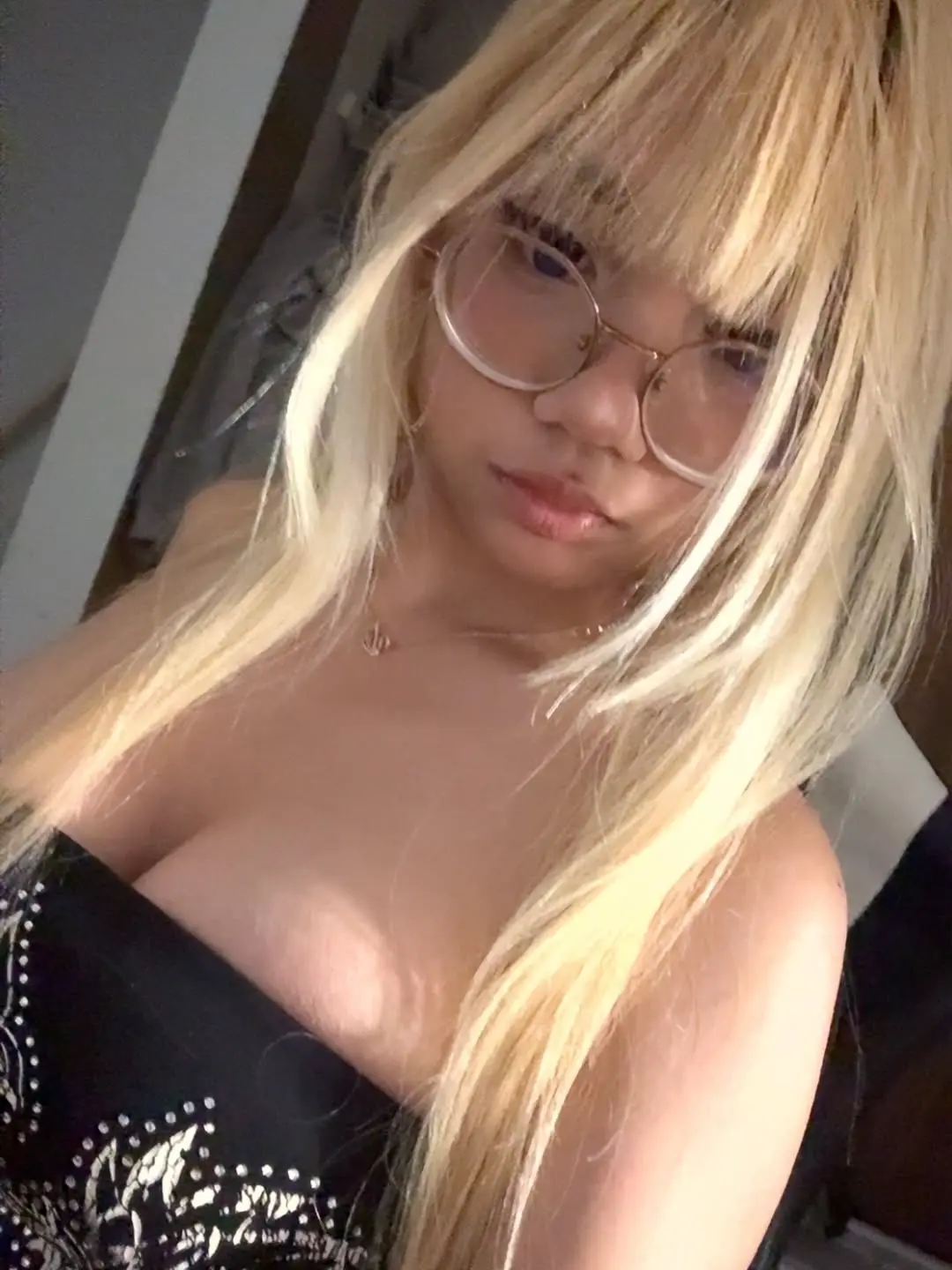 Asian bunny si ivy
