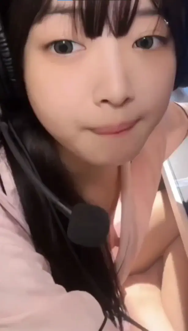Cutie chinita Nipslip while live streaming 11 (Rekta)