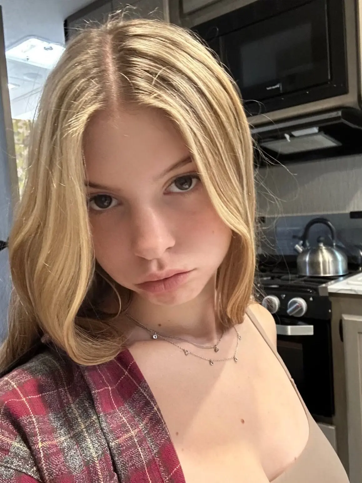 1158x1544_46dad92dc11d54732f9fc5291172f25477bb0028a3eeb6e2.webp