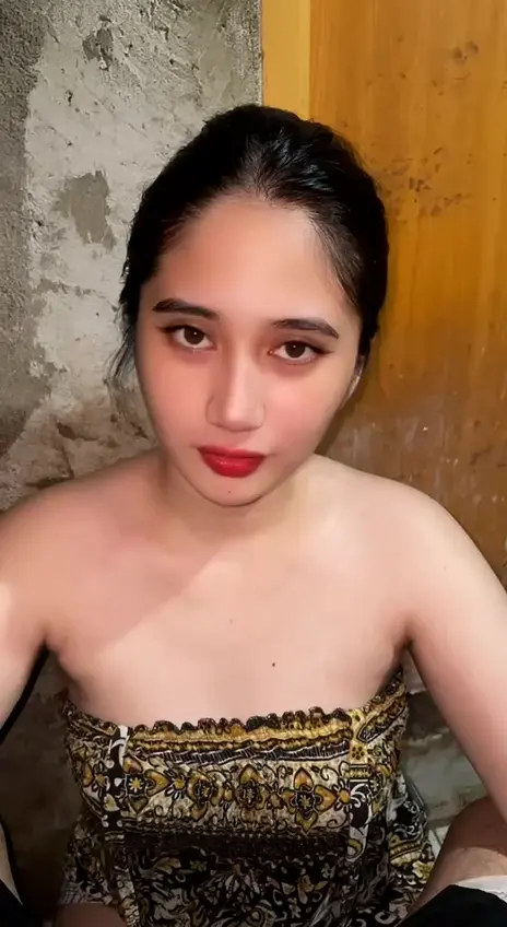 6 title.webp