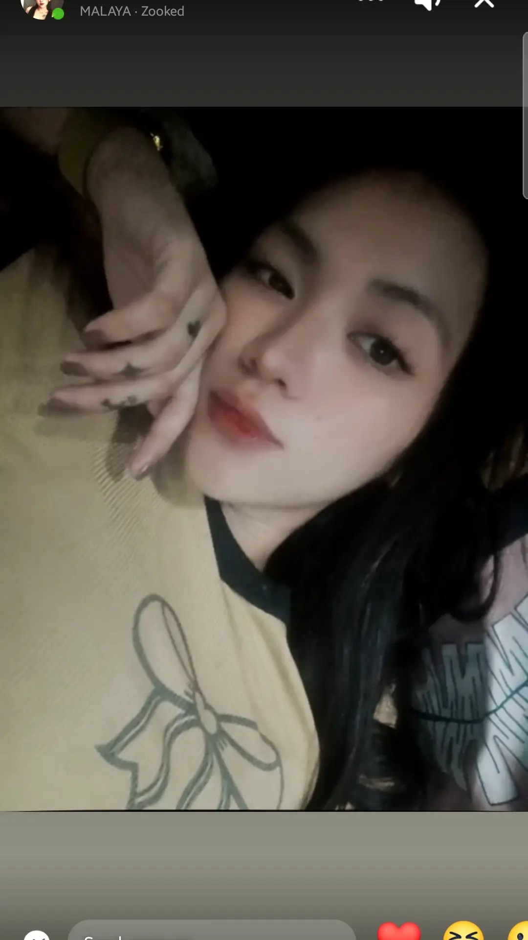 Pinagseselosan ni misis