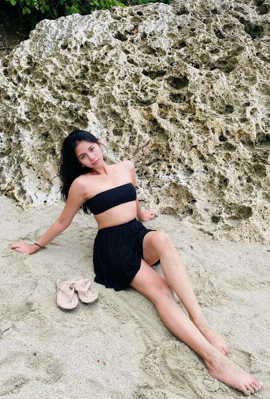 Lovely - MahinangNilalang (1).webp