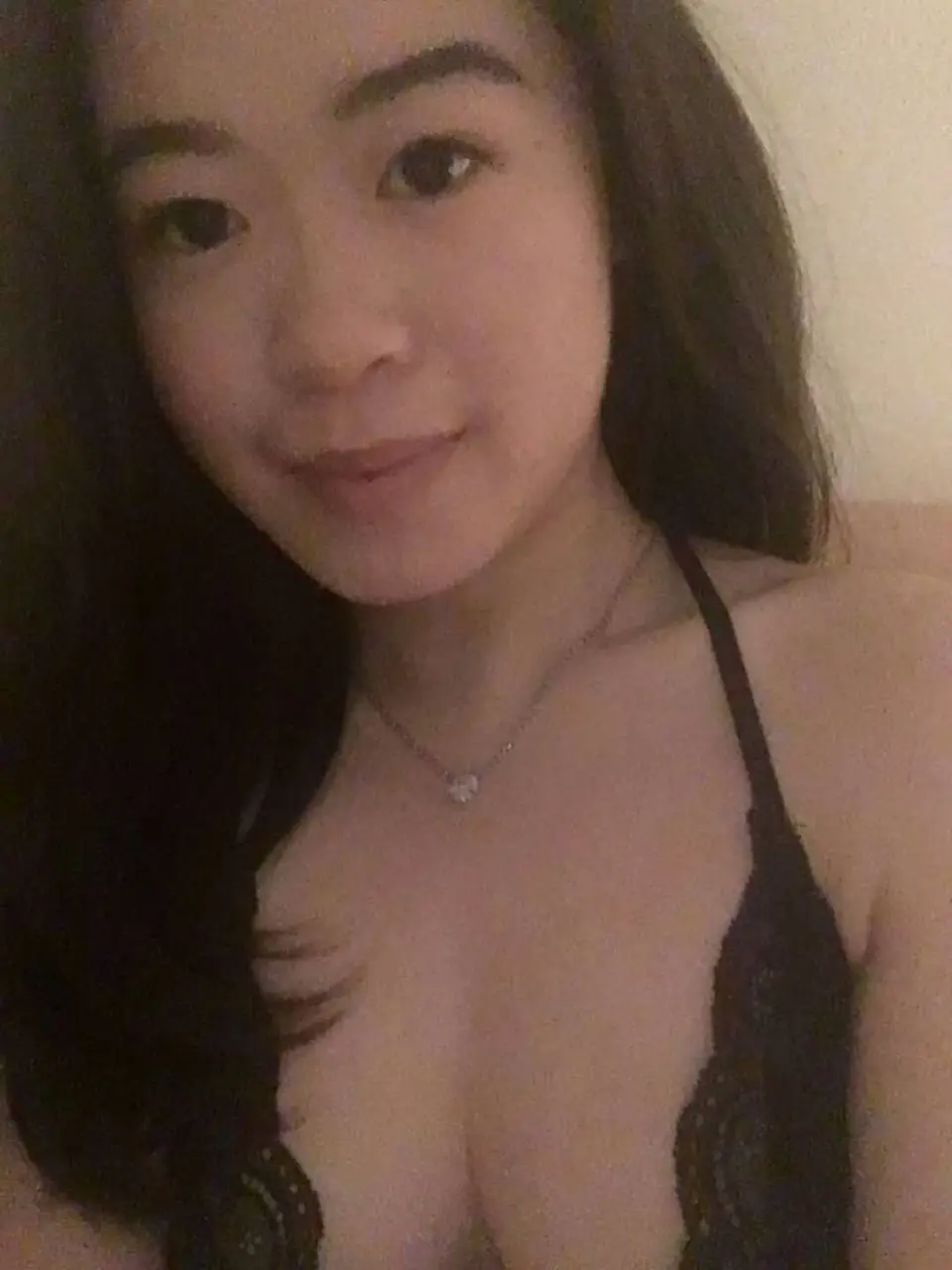 yol_pinay_leeaakk_-_Porn_Videos___Photos_-_EroMe.webp