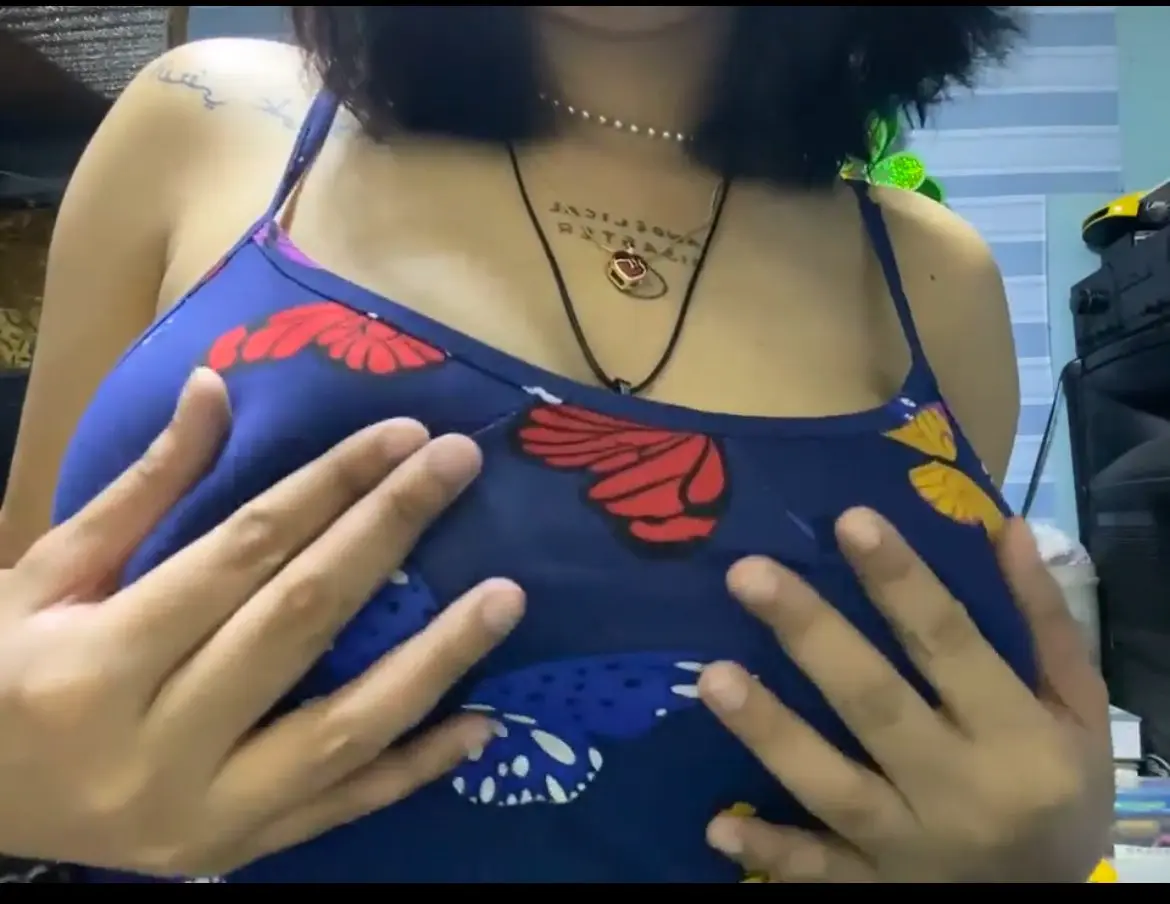 Pinay_Milkers_2!!_-_Porn_Videos___Photos_-_EroMe.webp