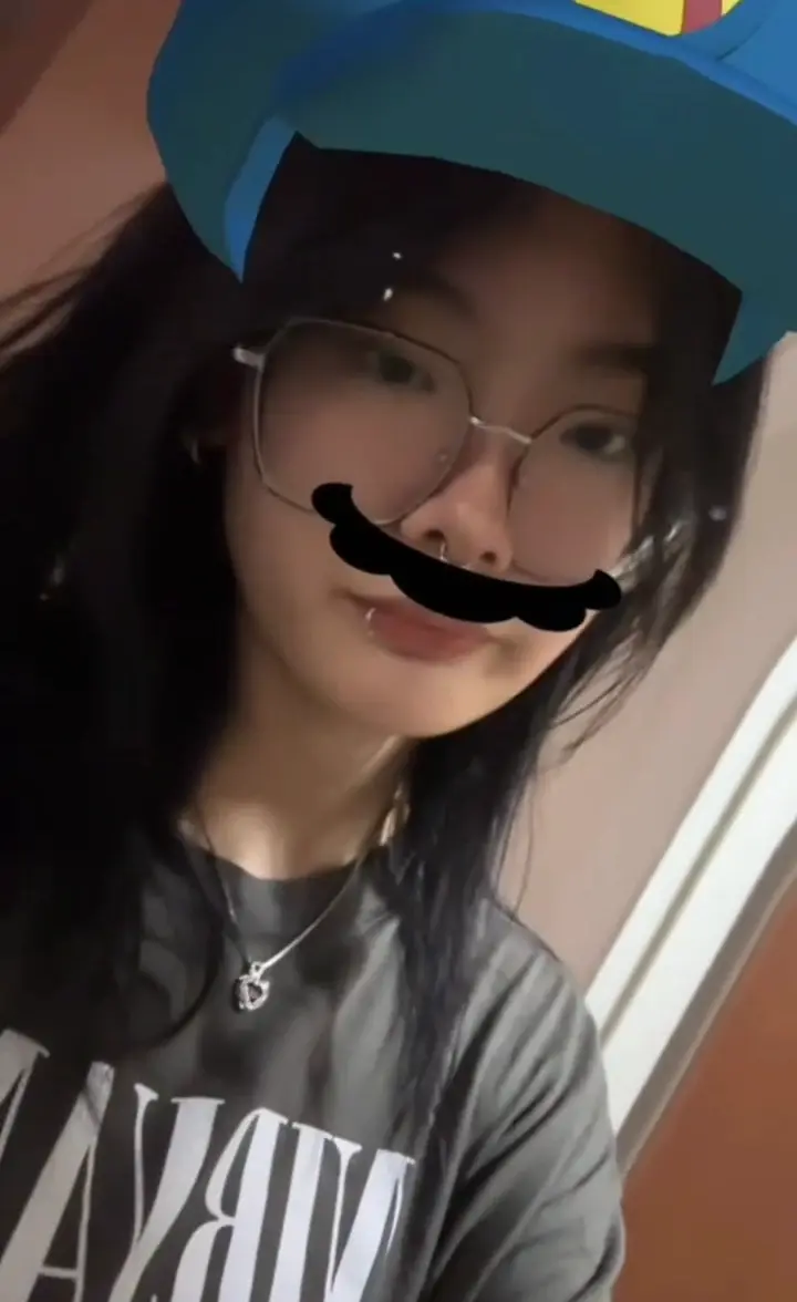 Phoebe | Nahalukay Galing Sa Baul