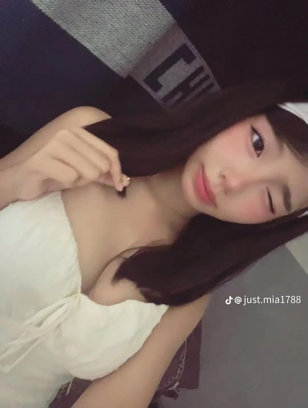 1c1e318b7ff7affa8bfb83bb1dd2d38a.webp