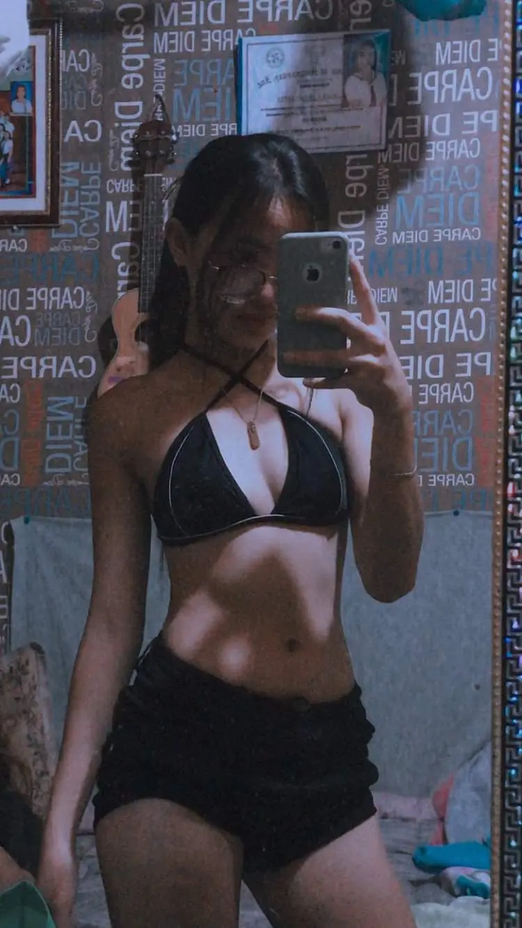 Cutie Petite Morena