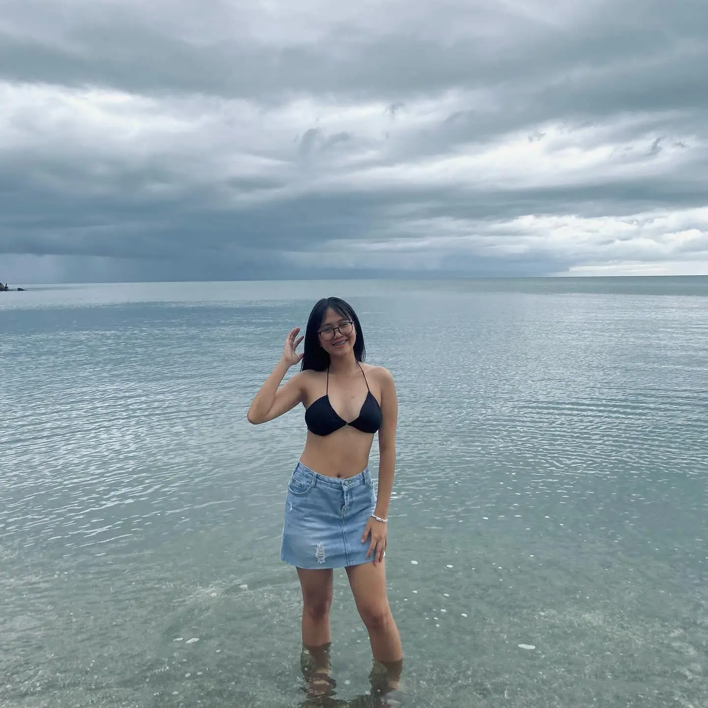 Dentist student from eac cavite solid