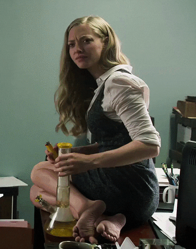 Amanda Seyfried Pics (4).gif