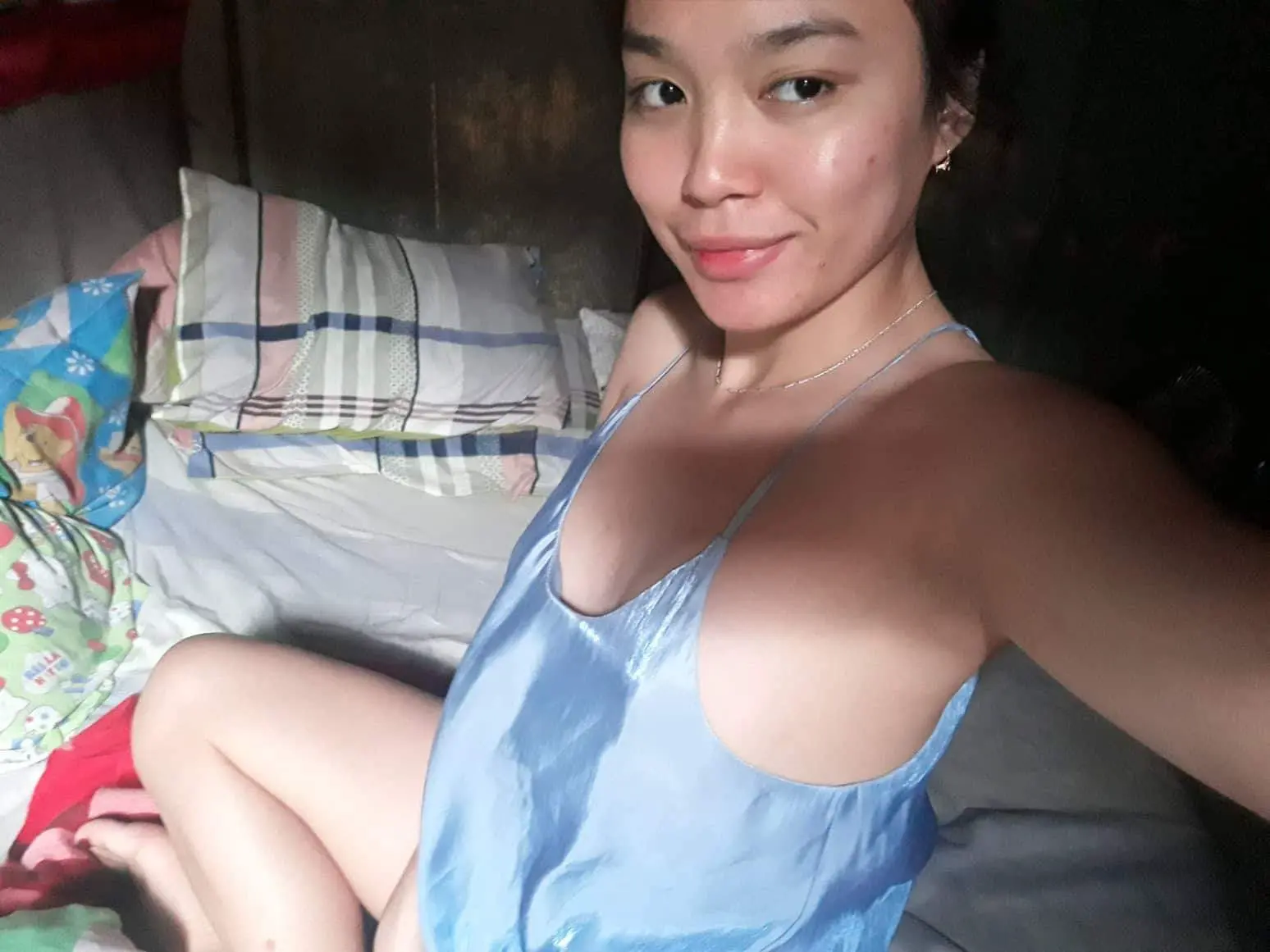 2027910562.webp