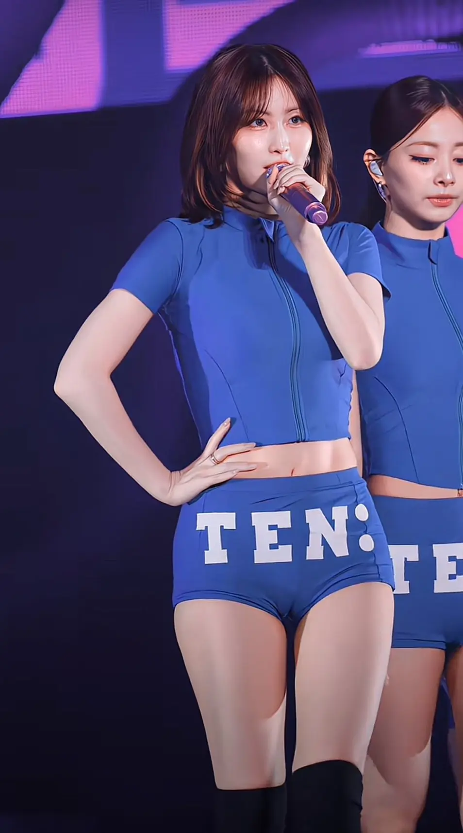 Twice Momo cameltoe sarap