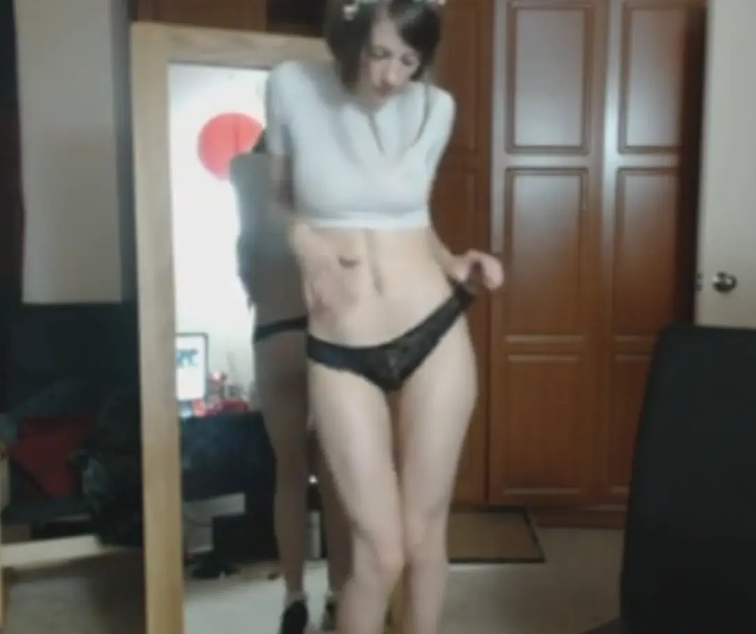 Best striptease of all time.webp