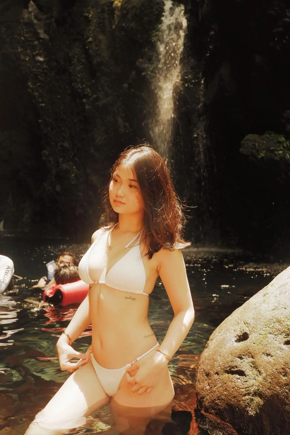 SnapTik-dot-Kim-6d159a0803920ce5d92090dd9beccab3.webp