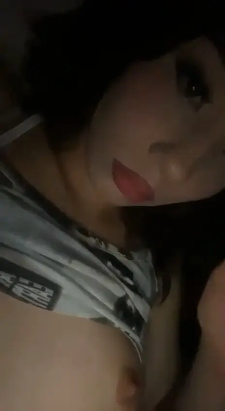 V32D6oSS.webp
