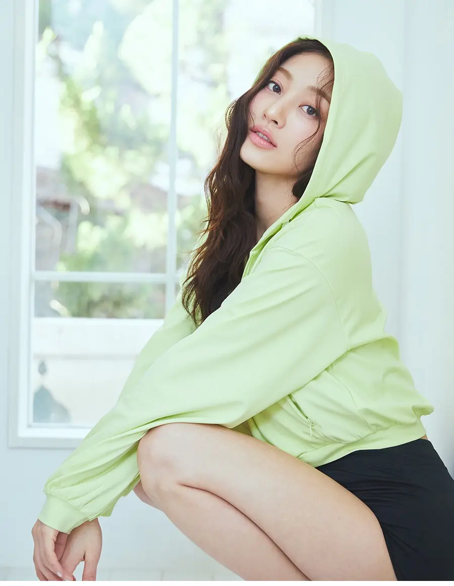 Jihyo x Barrel Photoshoot 1 of 2