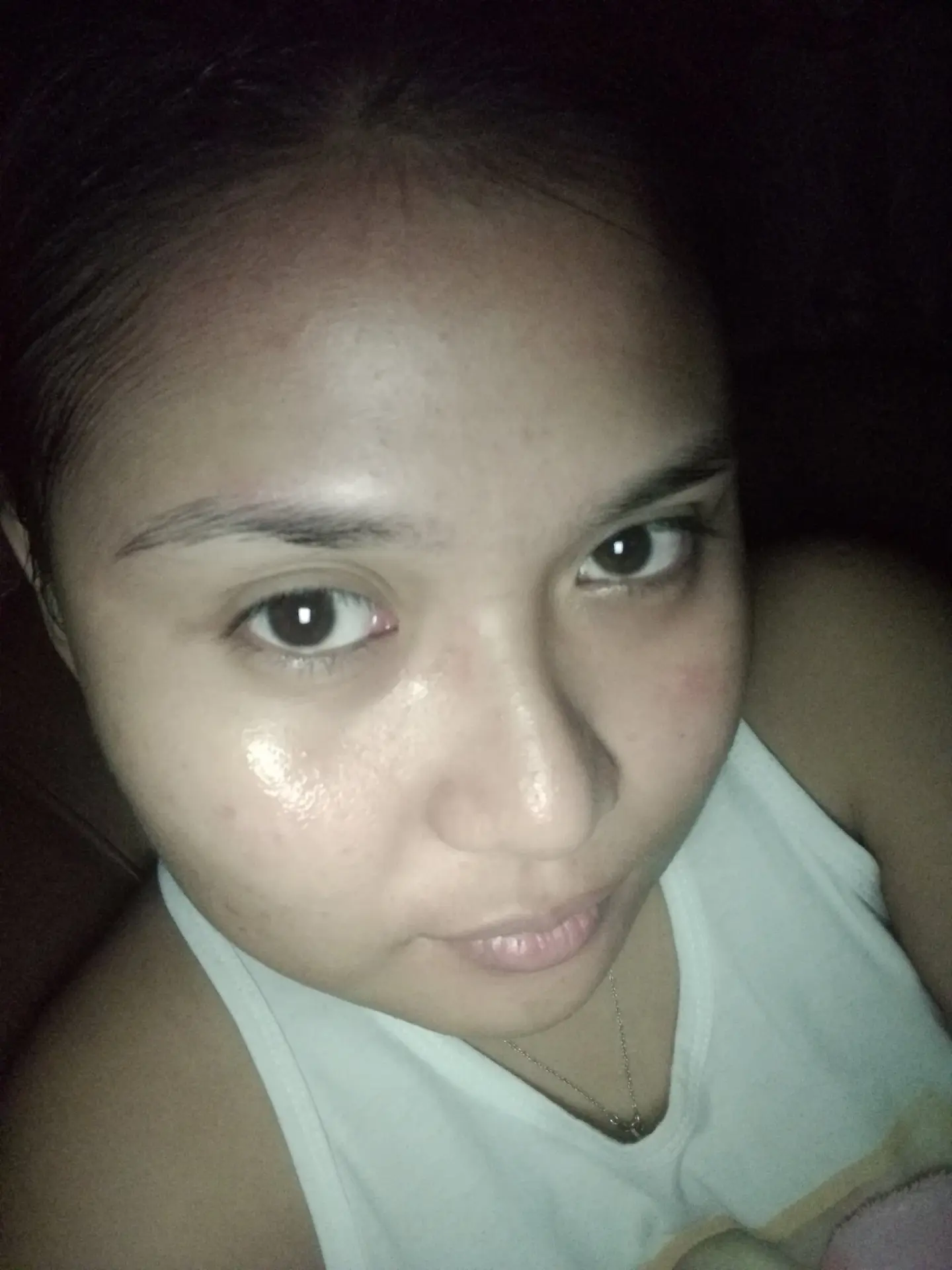 (perso) nagtatago sa kumot si maam