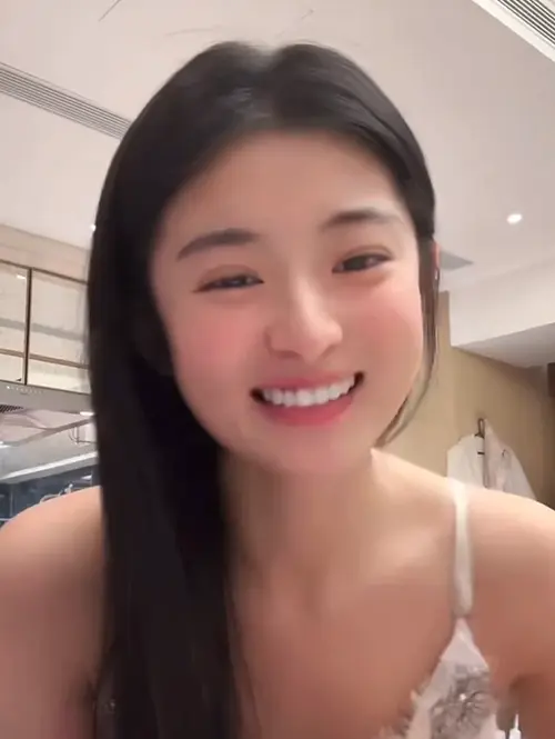 Cutie chinita Nipslip while live streaming 17 (Rekta)