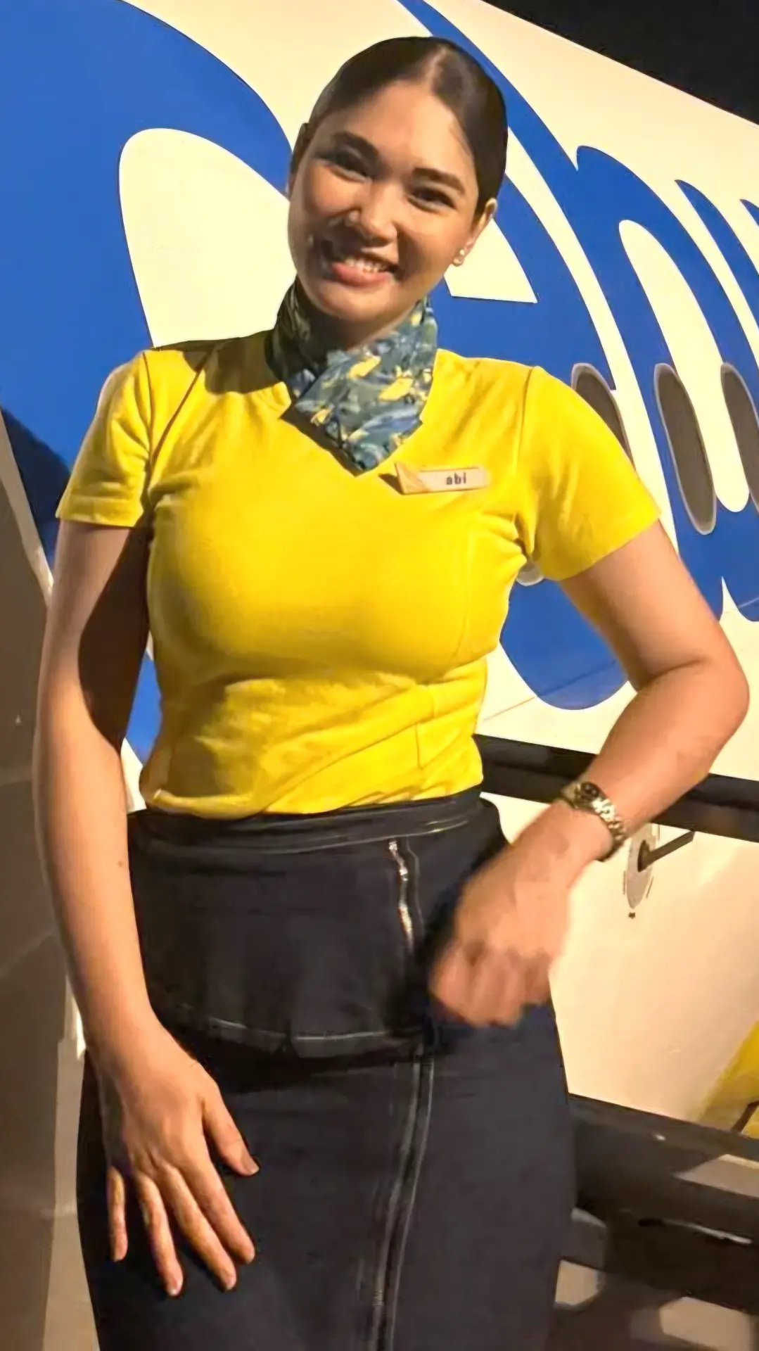 FILIPINA / PINAY: Abi P. (Flight Attendant / FA)