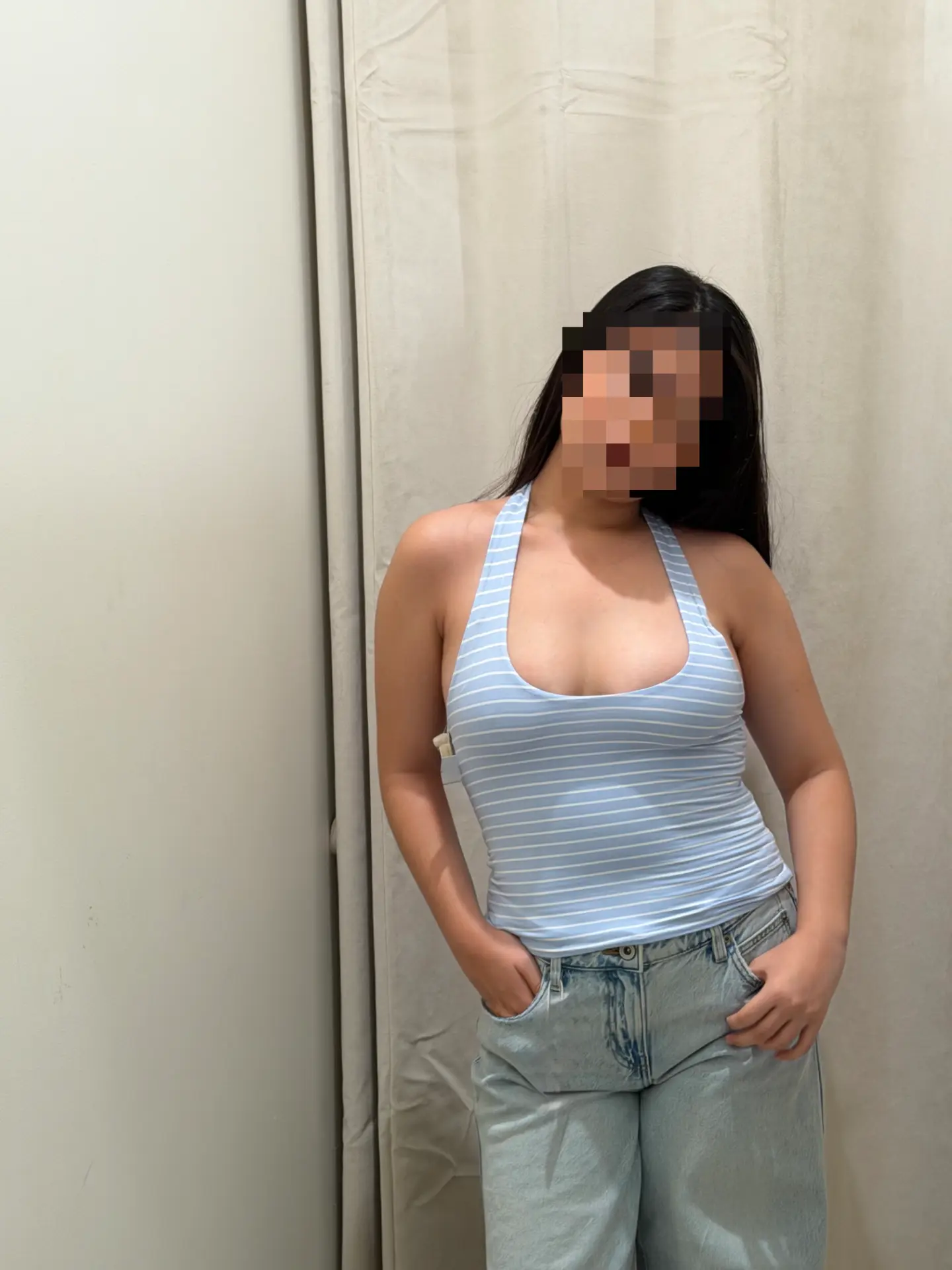 Sexy college girl fitting room (perso)