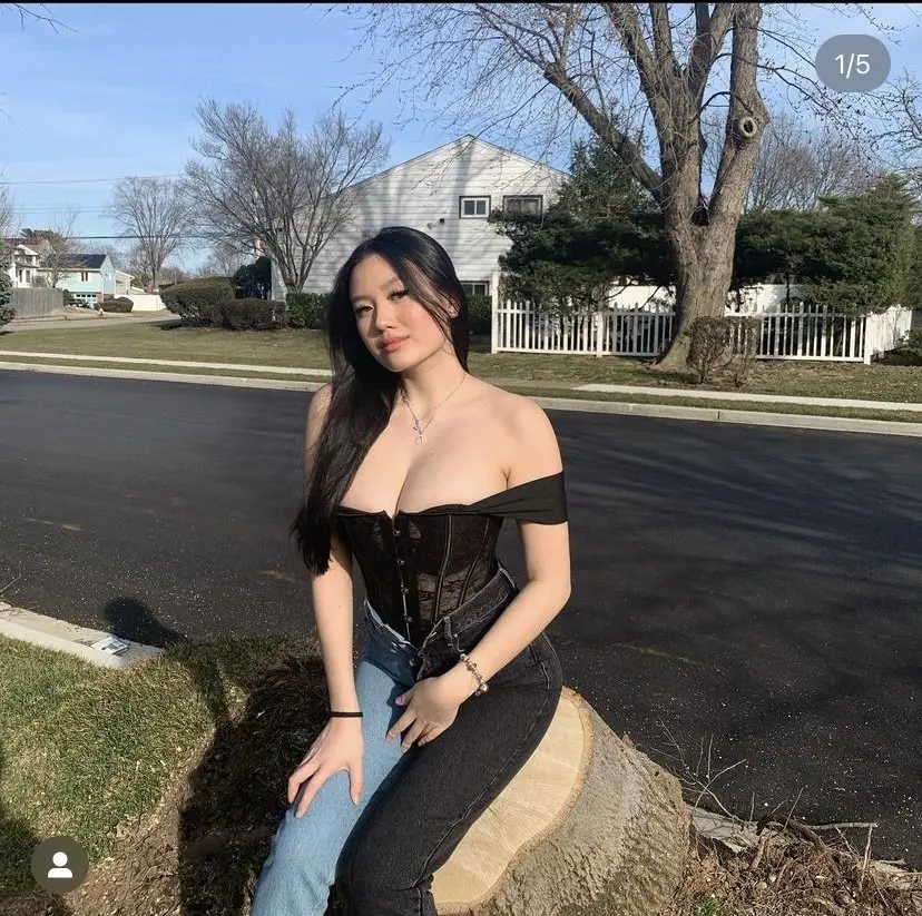 Nqcole - Hot big tits uni student sarap kantutin! (Full Set)