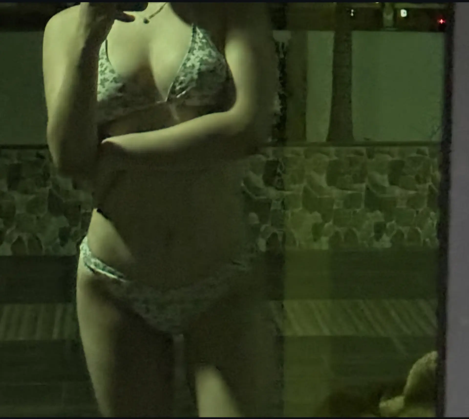 Yummyshita Treasure: GREEN School Shawty Swim Night