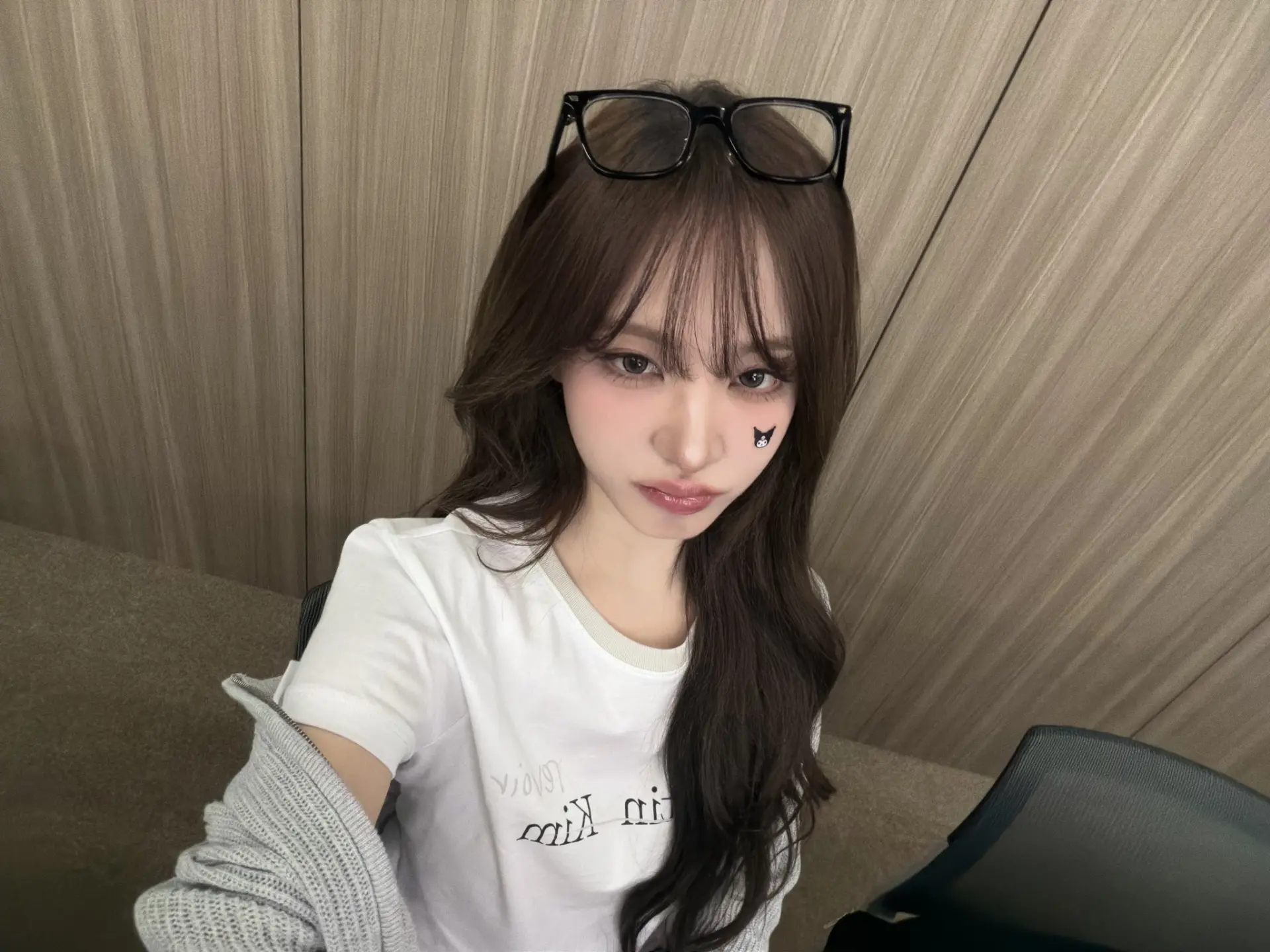 HF8-XCVbgAAnlRS.webp