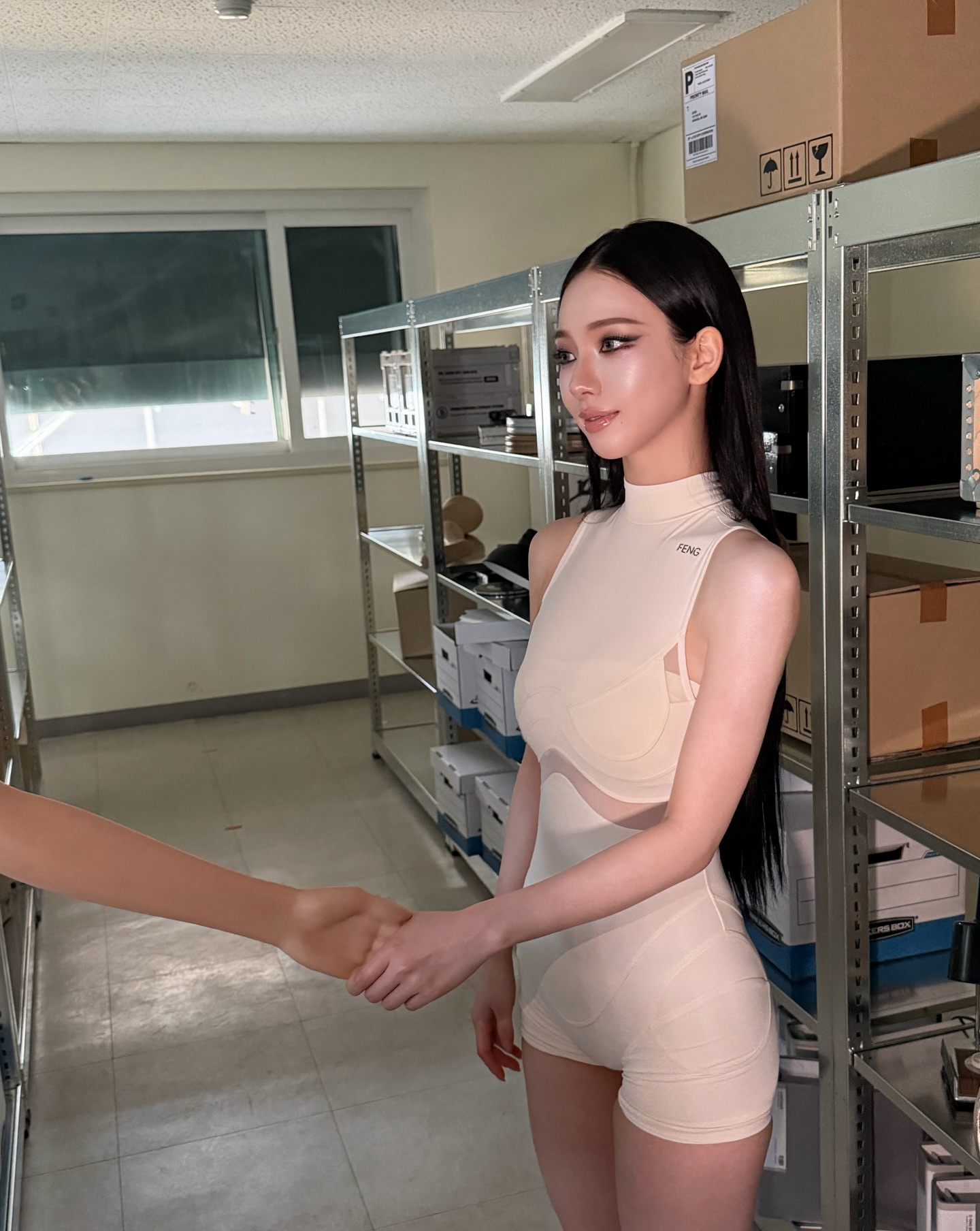 Photo-by-KARINA-on-April-27-2026.-May-be-an-image-of-mannequin-and-text844fe49fcea13748.jpg