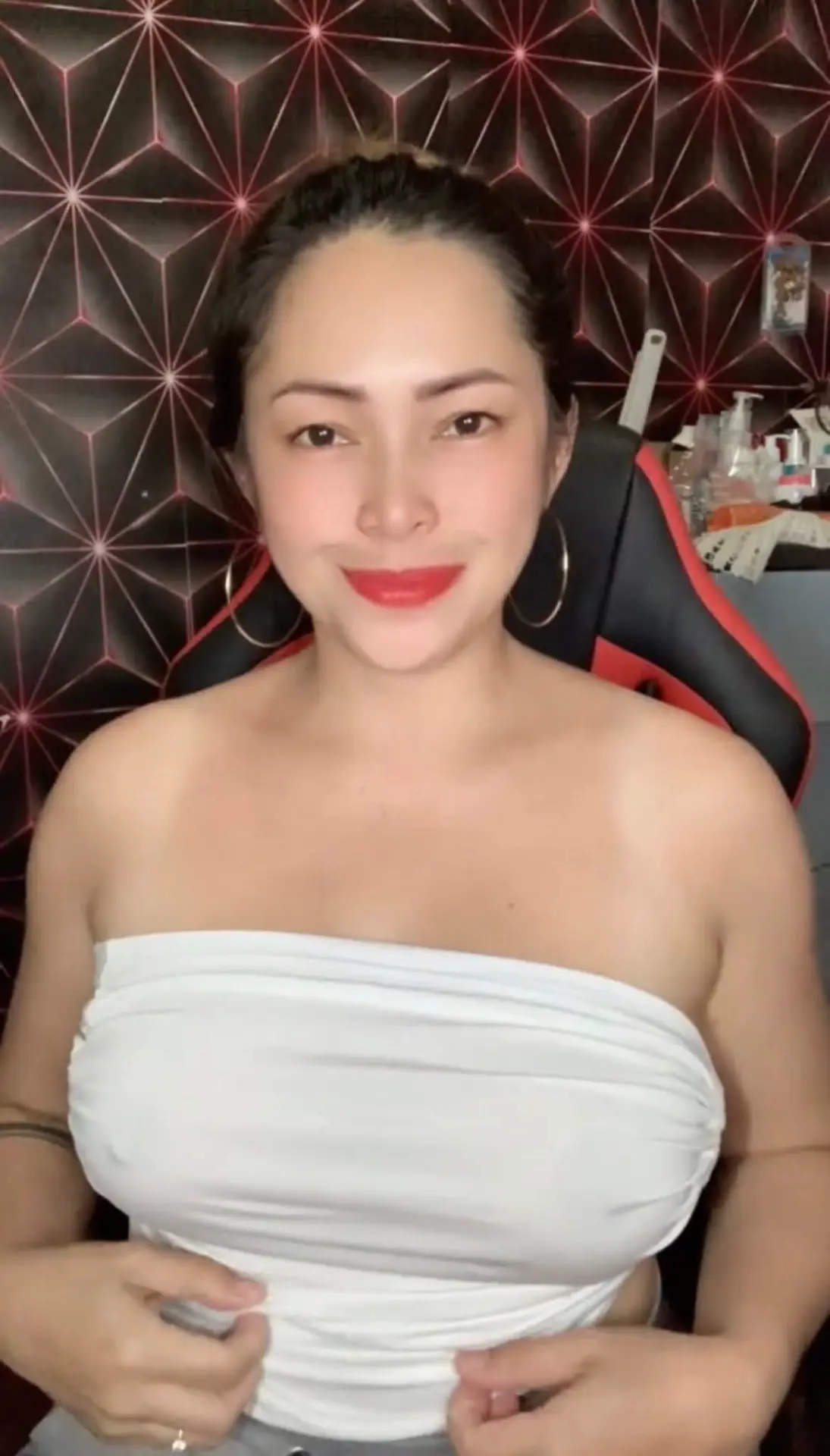 Milf hunters L¥N - low armor